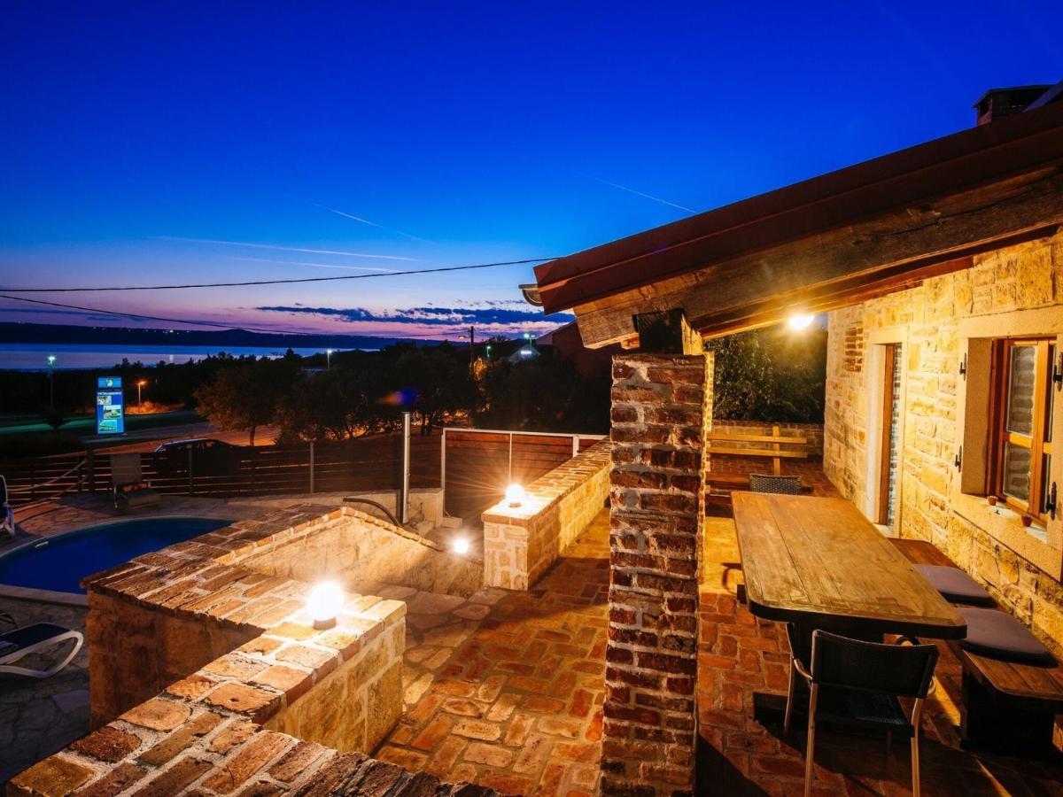 Splendid Holiday Home In Jasenice ماسلينتسا المظهر الخارجي الصورة